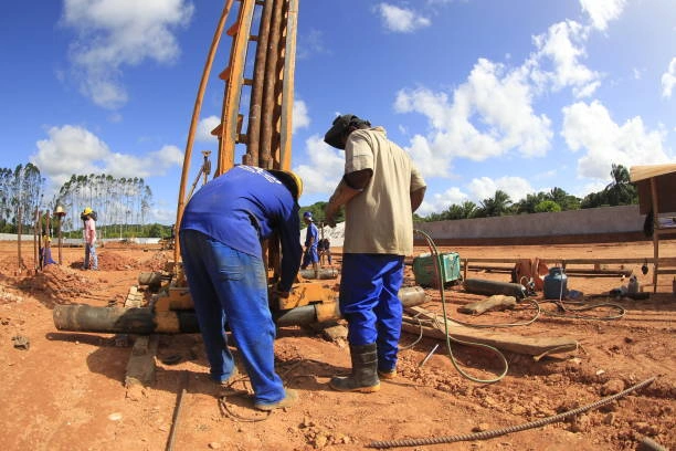 Best Practices for Using Self Drilling Screws and Mining Rock Drilling Tools​