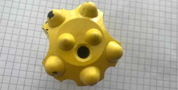 yellow taper bit with 1 front hole