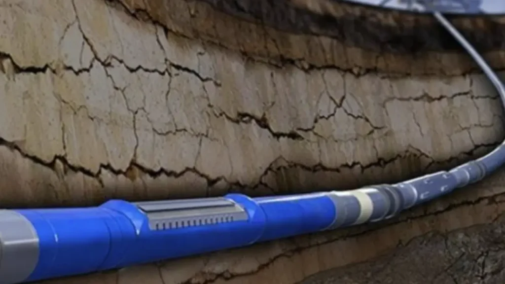 logging while drilling tool