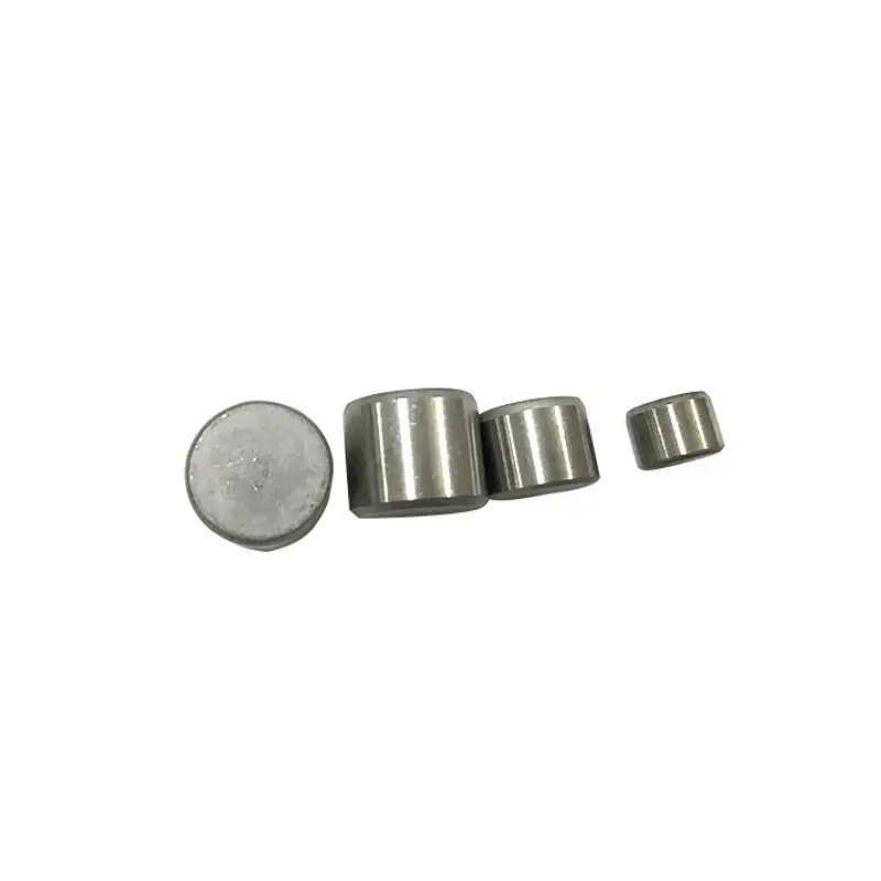 flat carbide buttons