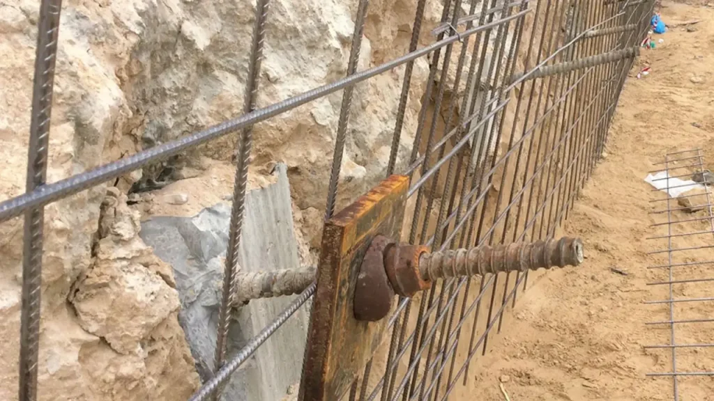 rock bolt vs soil nailing