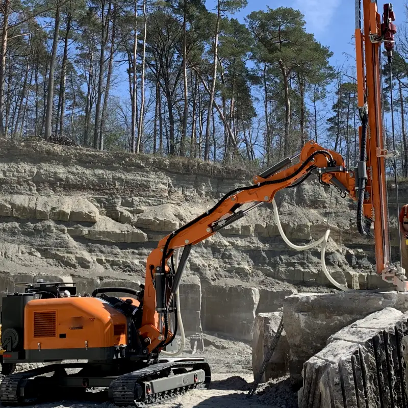 pneumatic drill vs hydraulic rock drill
